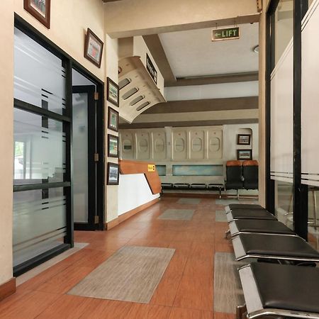 Reddoorz Near Mandaya Royal Hospital Puri 호텔 탕그랑 외부 사진