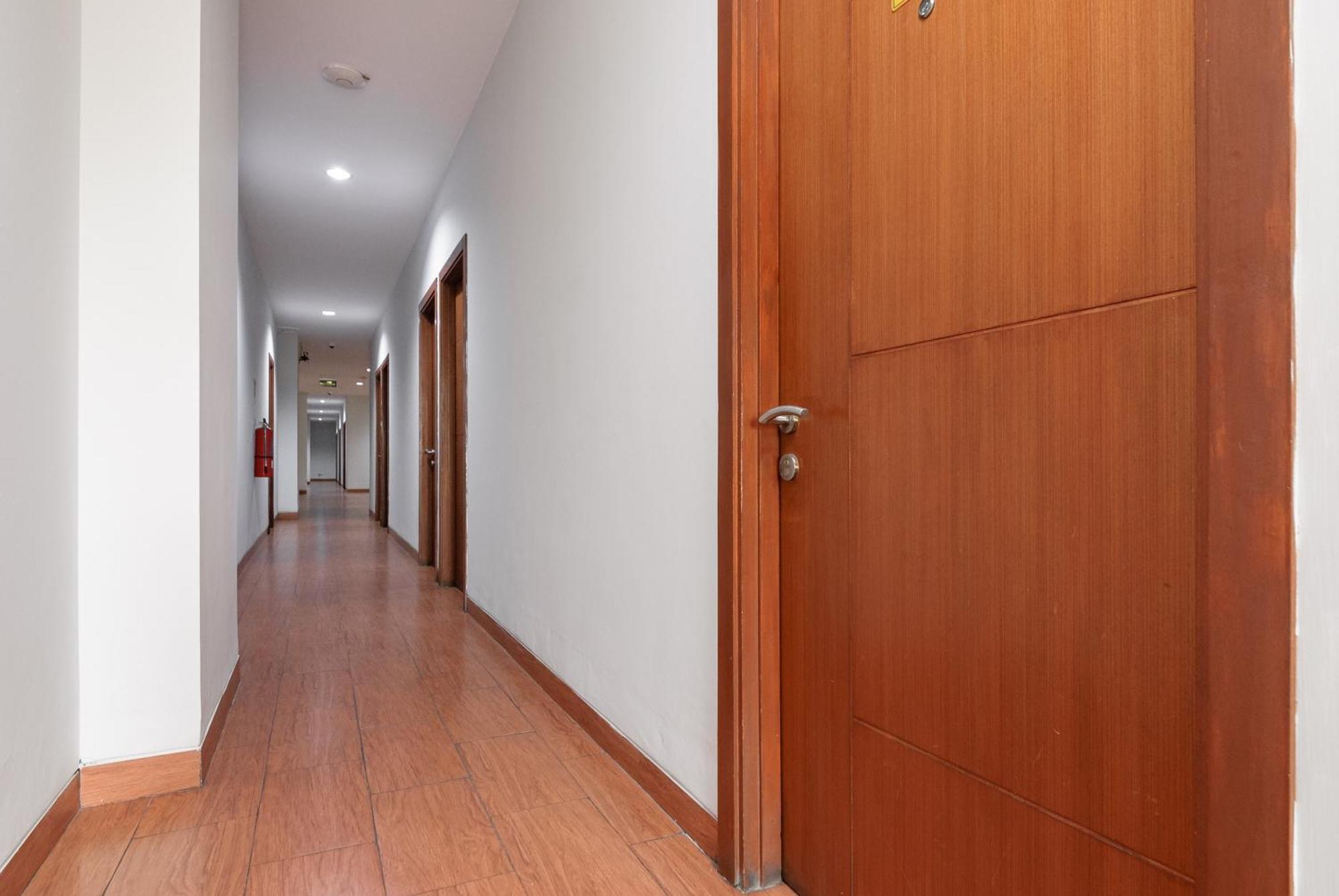 Reddoorz Near Mandaya Royal Hospital Puri 호텔 탕그랑 외부 사진