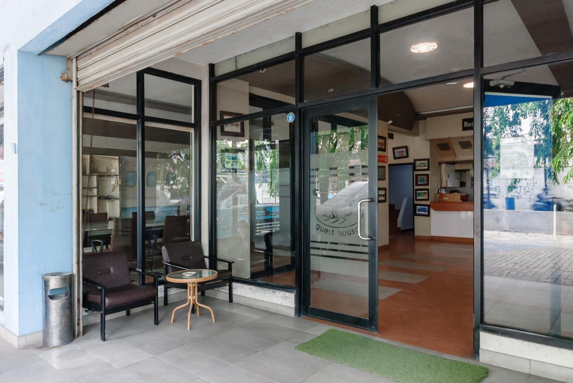 Reddoorz Near Mandaya Royal Hospital Puri 호텔 탕그랑 외부 사진