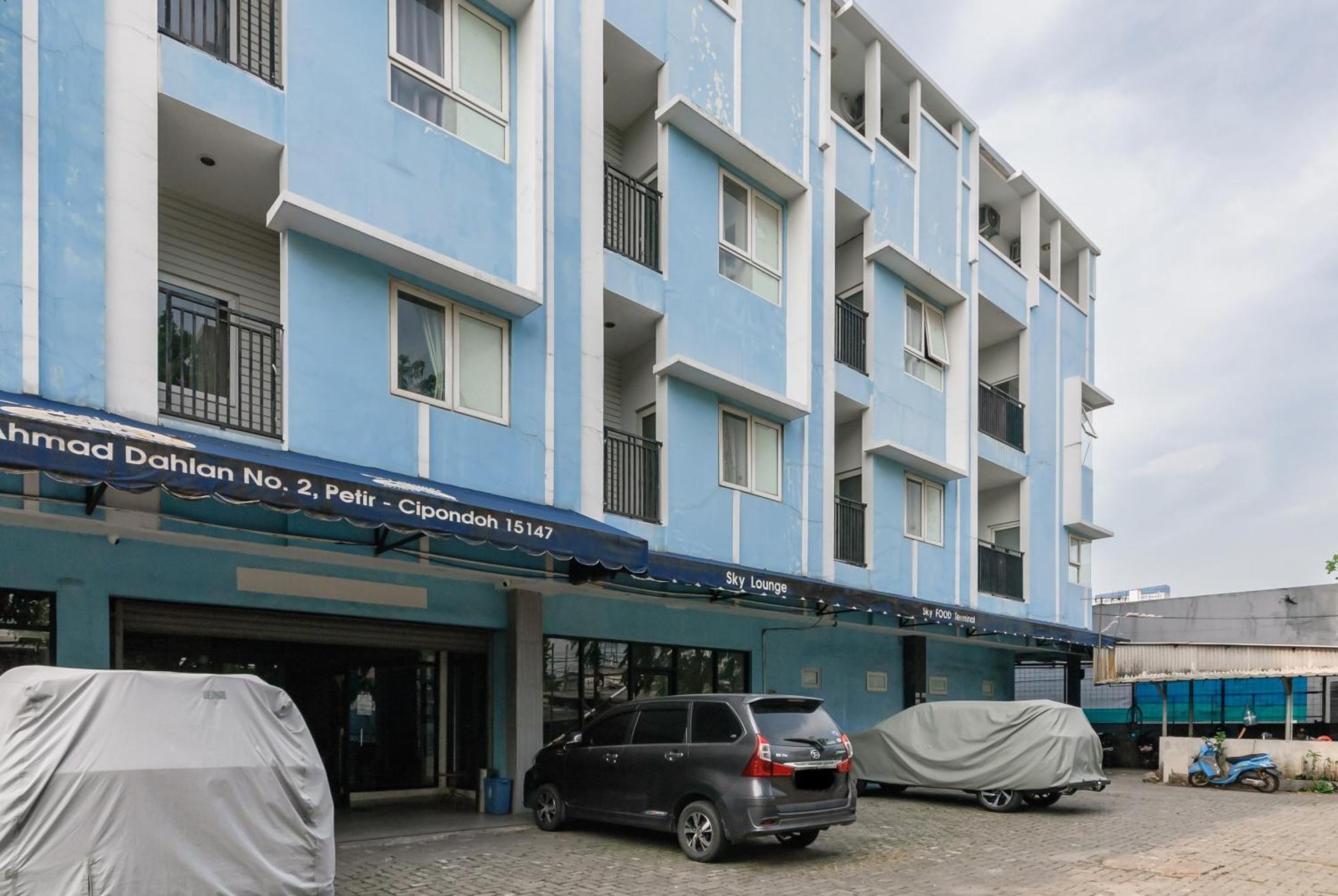 Reddoorz Near Mandaya Royal Hospital Puri 호텔 탕그랑 외부 사진